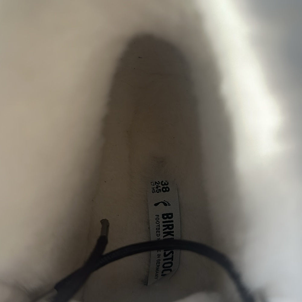 Brand New Birkenstock Bryson Shearing Boots - Picture 6 of 6
